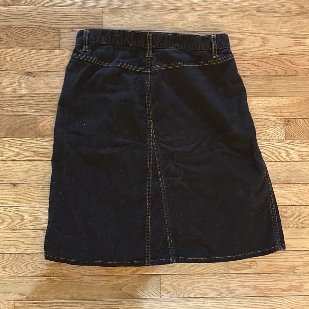 Adorable Gap knee-length brown corduroy skirt w/orange-brown stitching, EUC - Picture 6 of 8